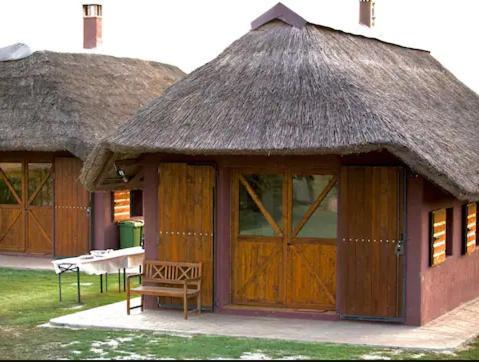 Agriturismo Bassara Le Capanne Argenta Exterior photo